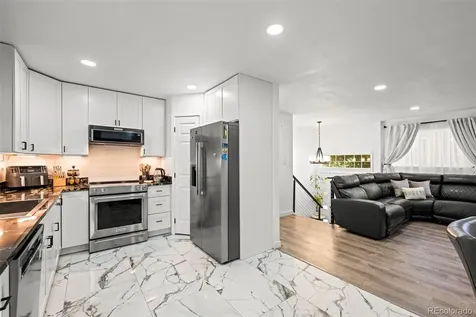 12147 E Hawaii Drive Aurora CO 80012