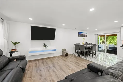 12147 E Hawaii Drive Aurora CO 80012