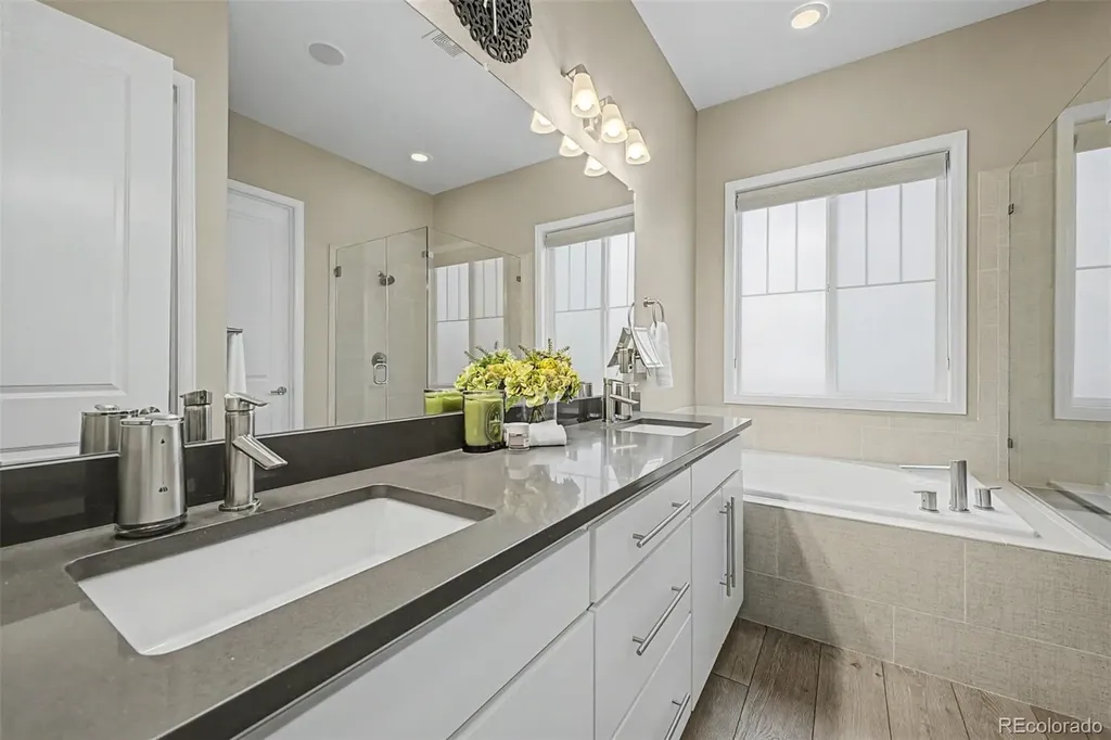 23701 E Calhoun Avenue Aurora CO 80016