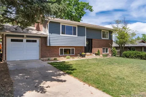 7175 S Penrose Court Centennial CO 80122