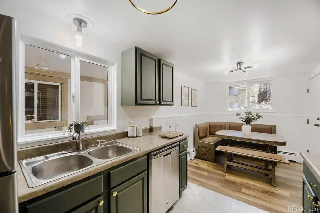 2190 S Holly Street Denver CO 80222