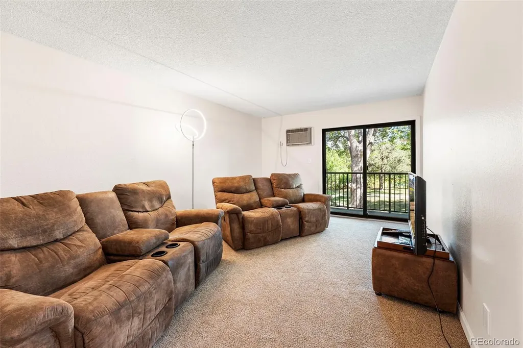 1200 Golden Circle Golden CO 80401
