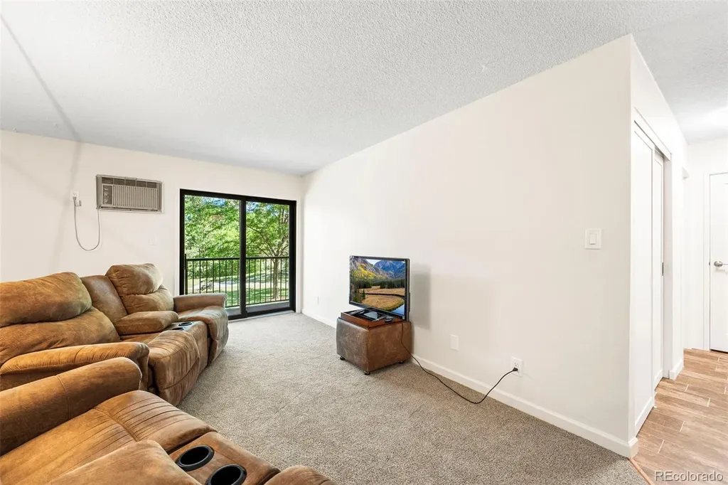 1200 Golden Circle Golden CO 80401