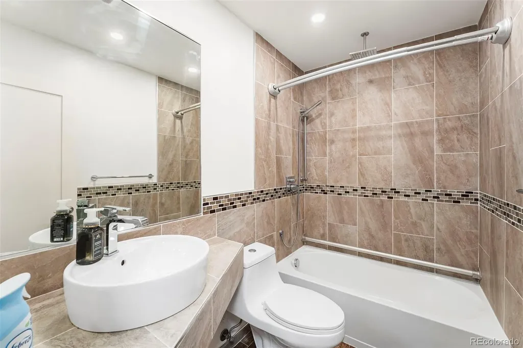 1200 Golden Circle Golden CO 80401