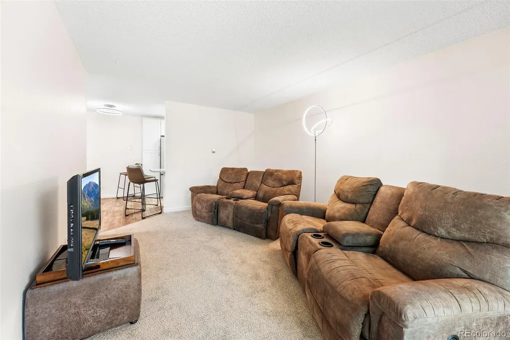 1200 Golden Circle Golden CO 80401