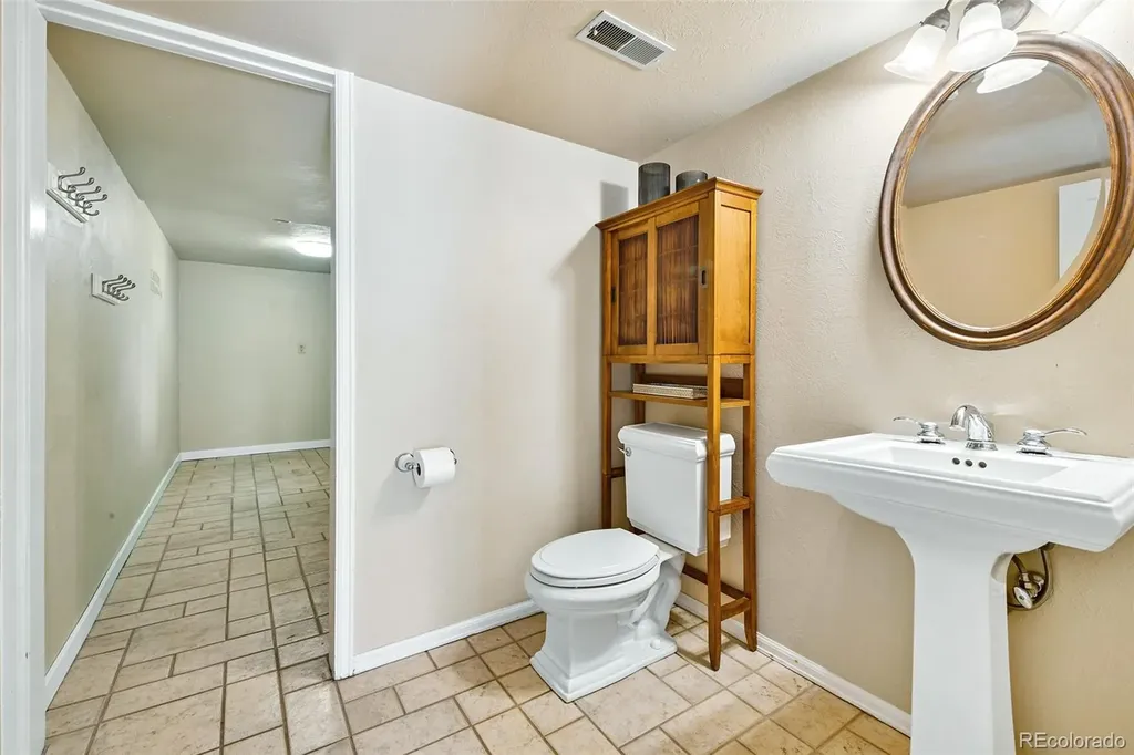 160 Clubridge Place Colorado Springs CO 80906