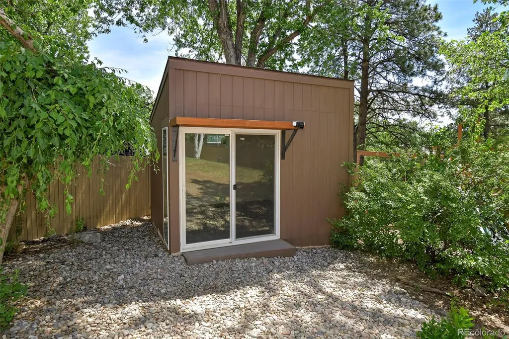 160 Clubridge Place Colorado Springs CO 80906