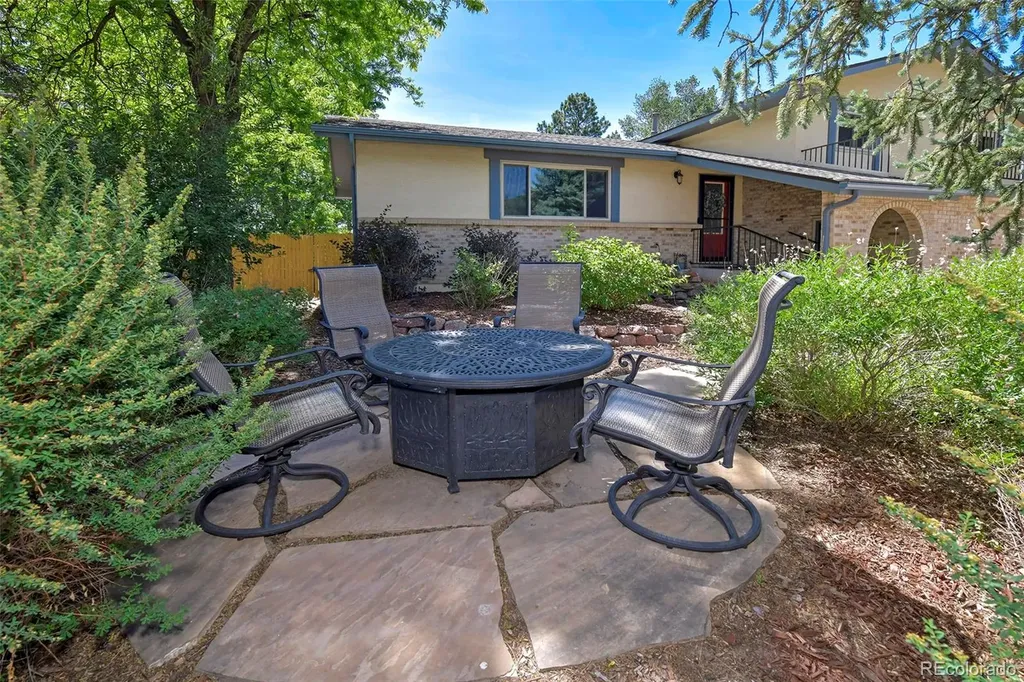 160 Clubridge Place Colorado Springs CO 80906