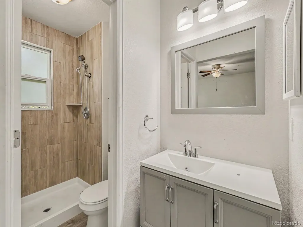 14420 E Radcliff Drive Aurora CO 80015