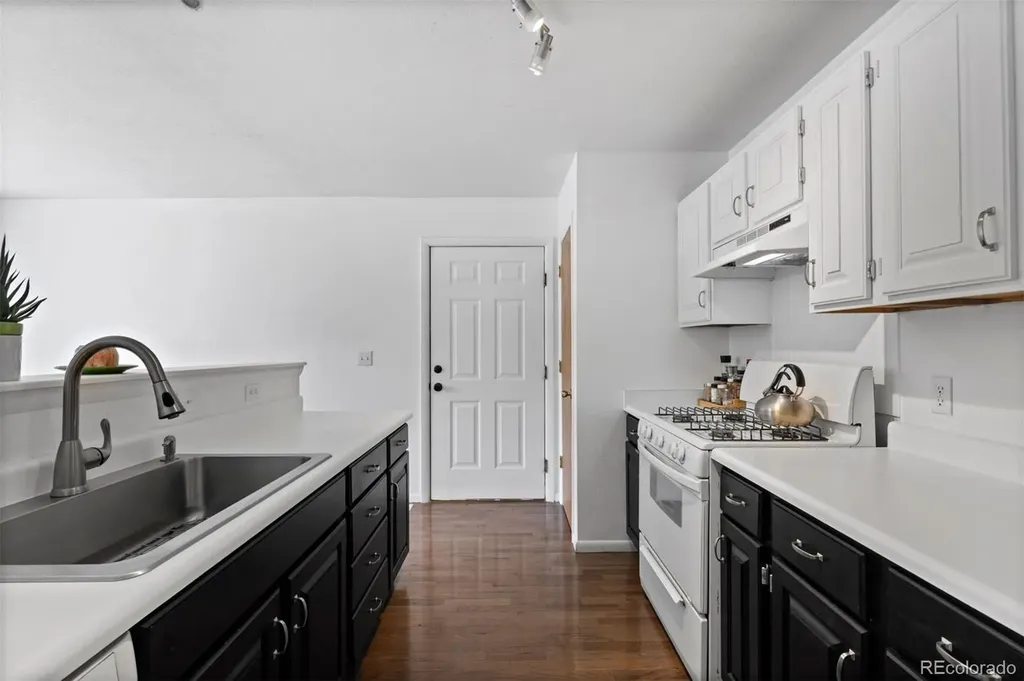23317 E Saratoga Circle Aurora CO 80016
