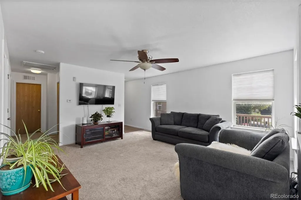 23317 E Saratoga Circle Aurora CO 80016