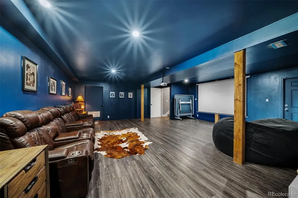 986 Apache Road Florissant CO 80816