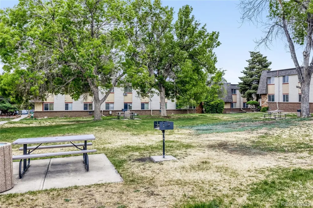 747 W 96th Avenue Thornton CO 80260