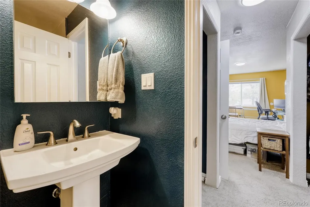 747 W 96th Avenue Thornton CO 80260