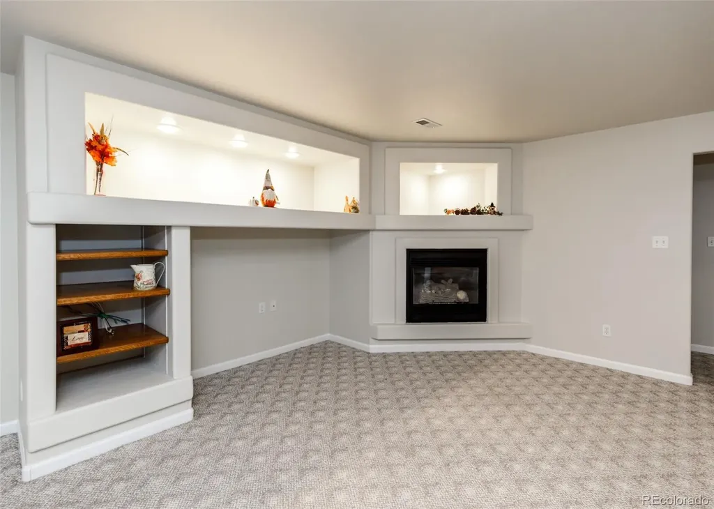 9506 Hollydale Court Colorado Springs CO 80920
