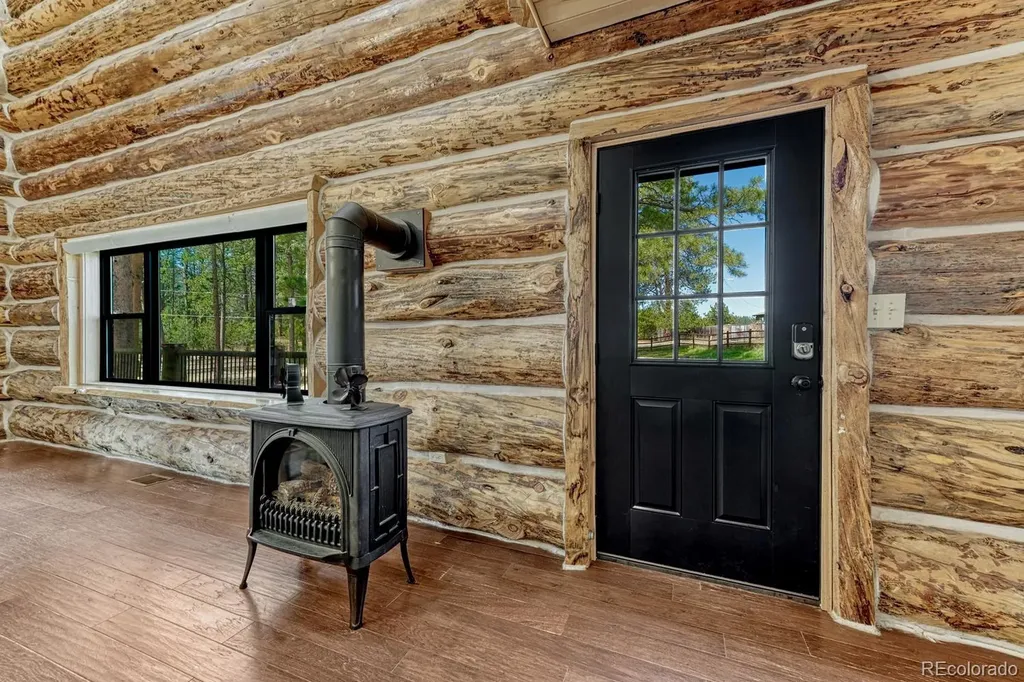 4150 Aztec Road Indian Hills CO 80454