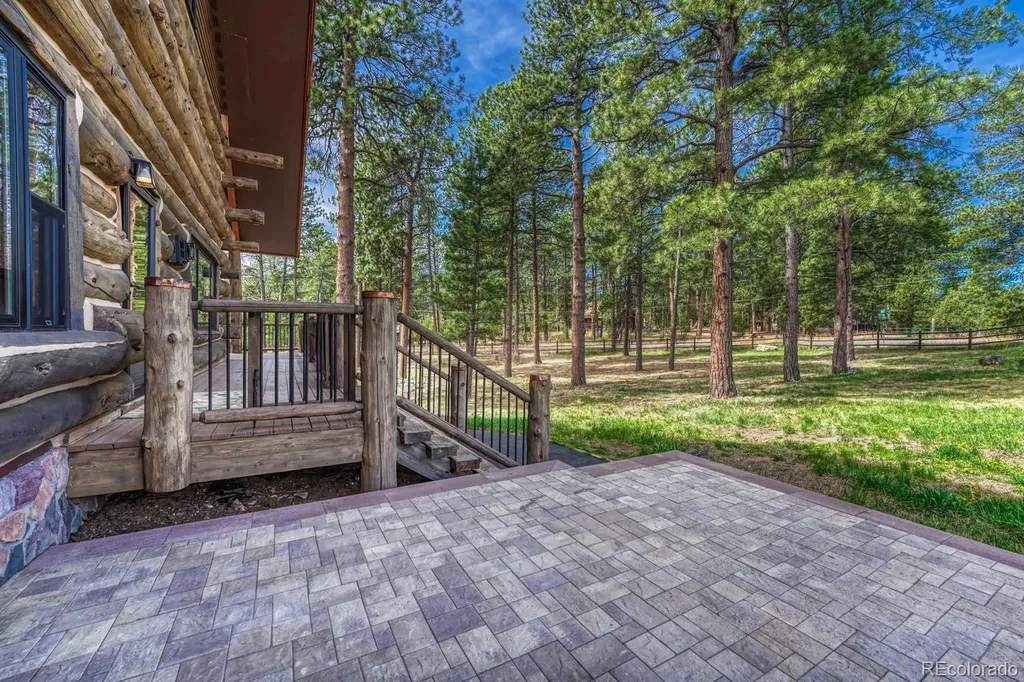 4150 Aztec Road Indian Hills CO 80454