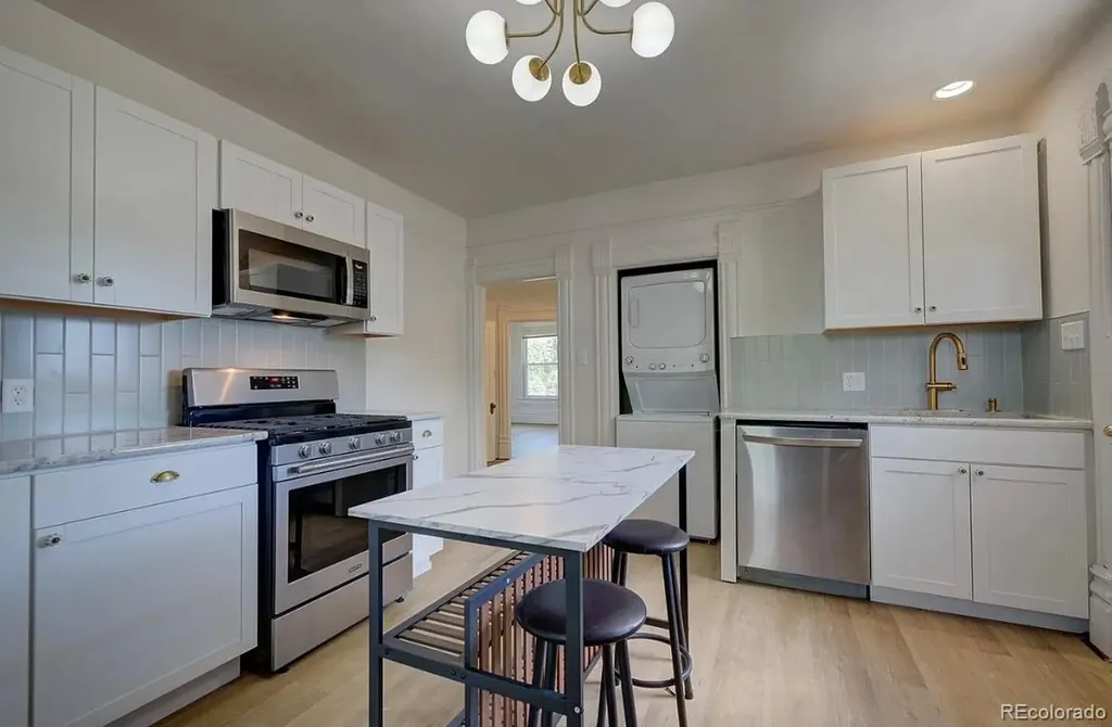 930 N El Paso Street Colorado Springs CO 80903