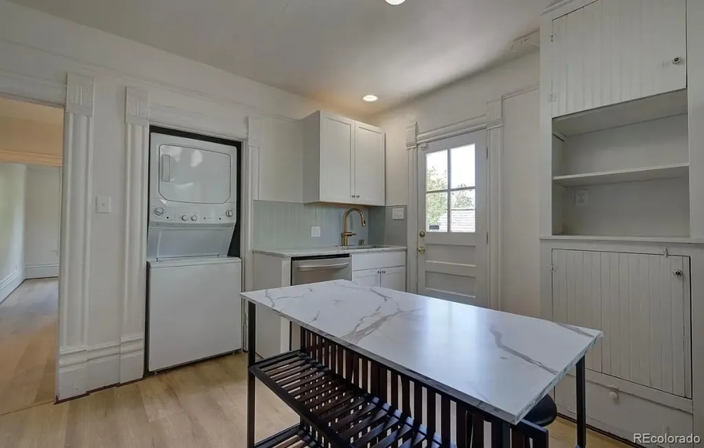 930 N El Paso Street Colorado Springs CO 80903