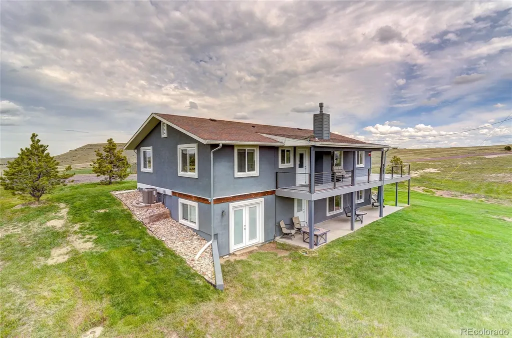 4531 Best Road Larkspur CO 80118