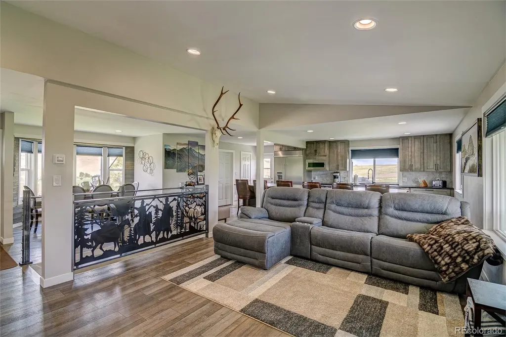 4531 Best Road Larkspur CO 80118