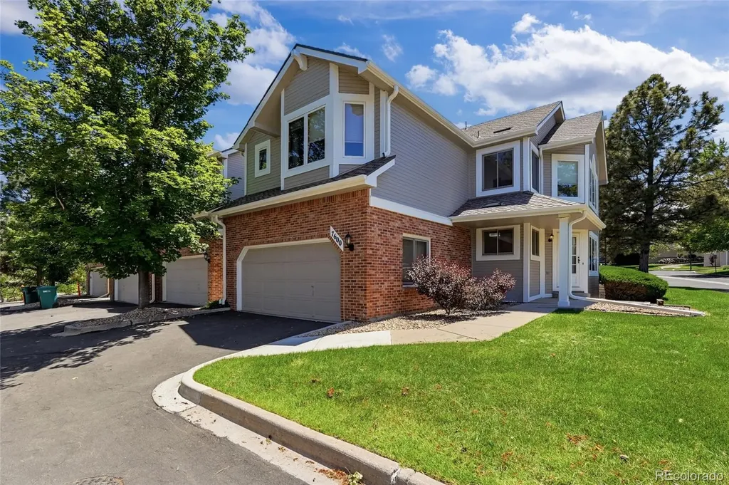 7600 S Monaco Way Centennial CO 80112