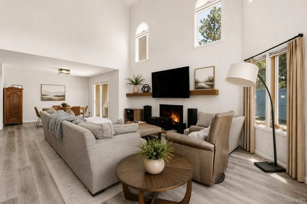 7600 S Monaco Way Centennial CO 80112