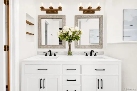 7600 S Monaco Way Centennial CO 80112
