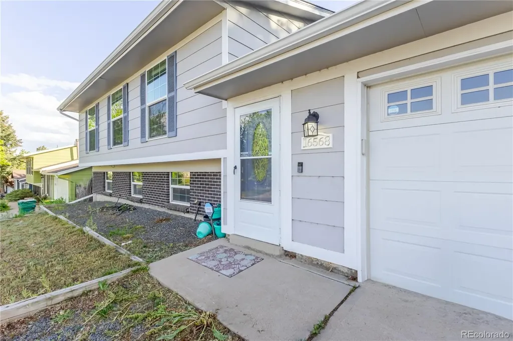 16568 E Lasalle Place Aurora CO 80013