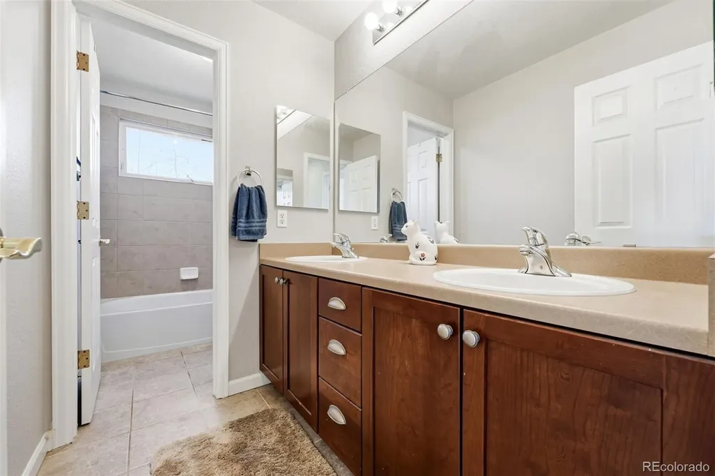 19552 W 55th Lane Golden CO 80403