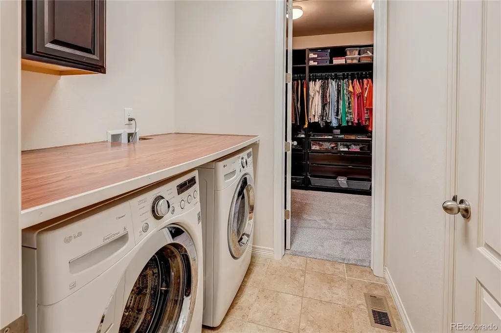 8436 Violet Court Arvada CO 80007