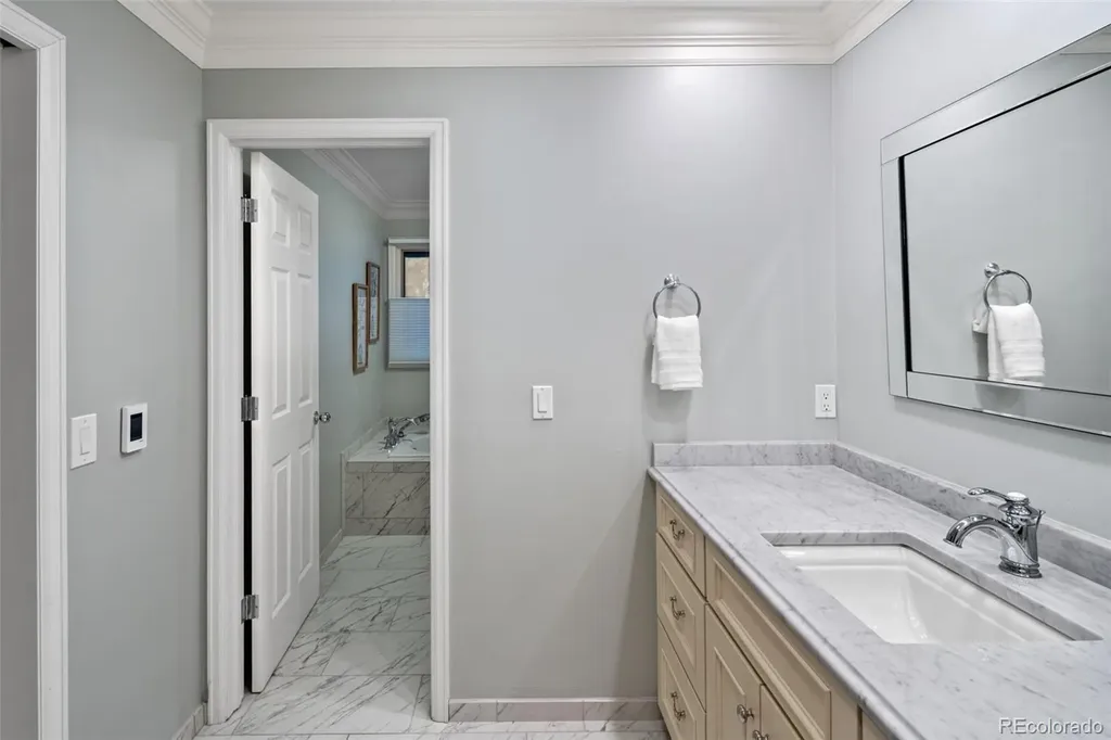 2552 E Alameda Avenue Denver CO 80209