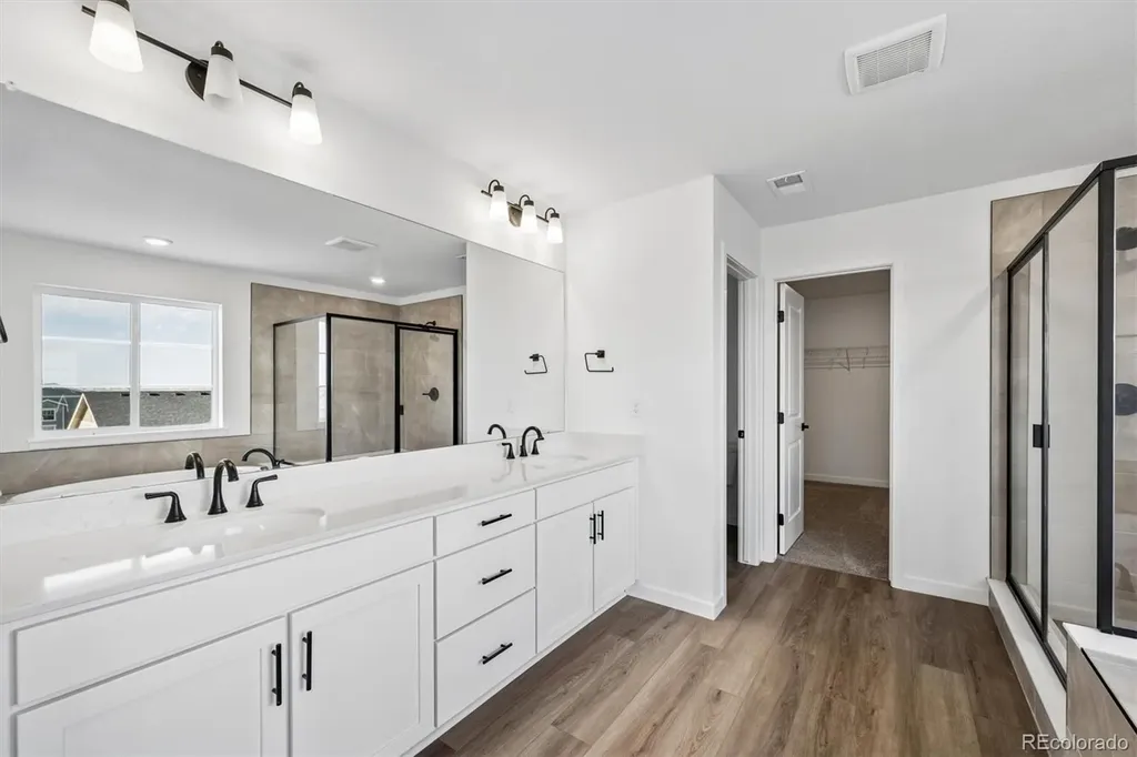 25060 E 42nd Avenue Aurora CO 80019