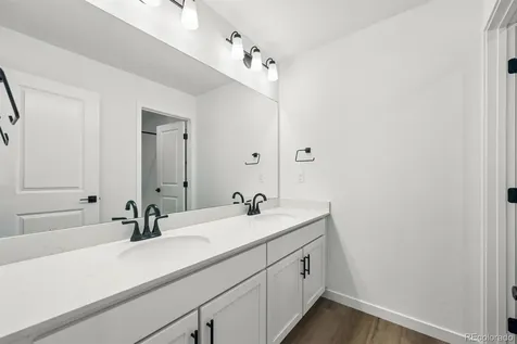 25060 E 42nd Avenue Aurora CO 80019