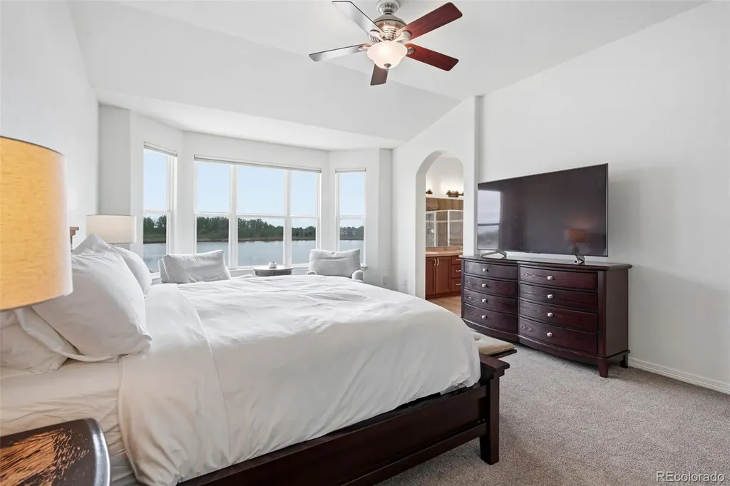 1744 Edgewater Place Longmont CO 80504
