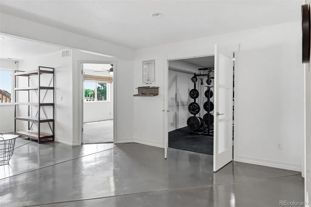 1744 Edgewater Place Longmont CO 80504