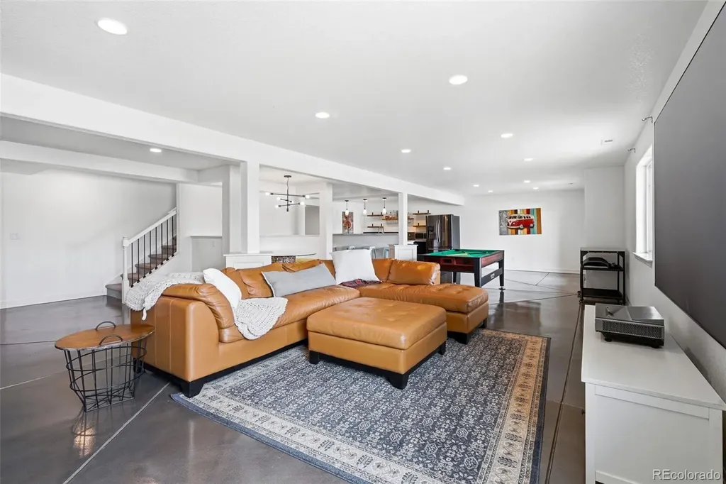 1744 Edgewater Place Longmont CO 80504