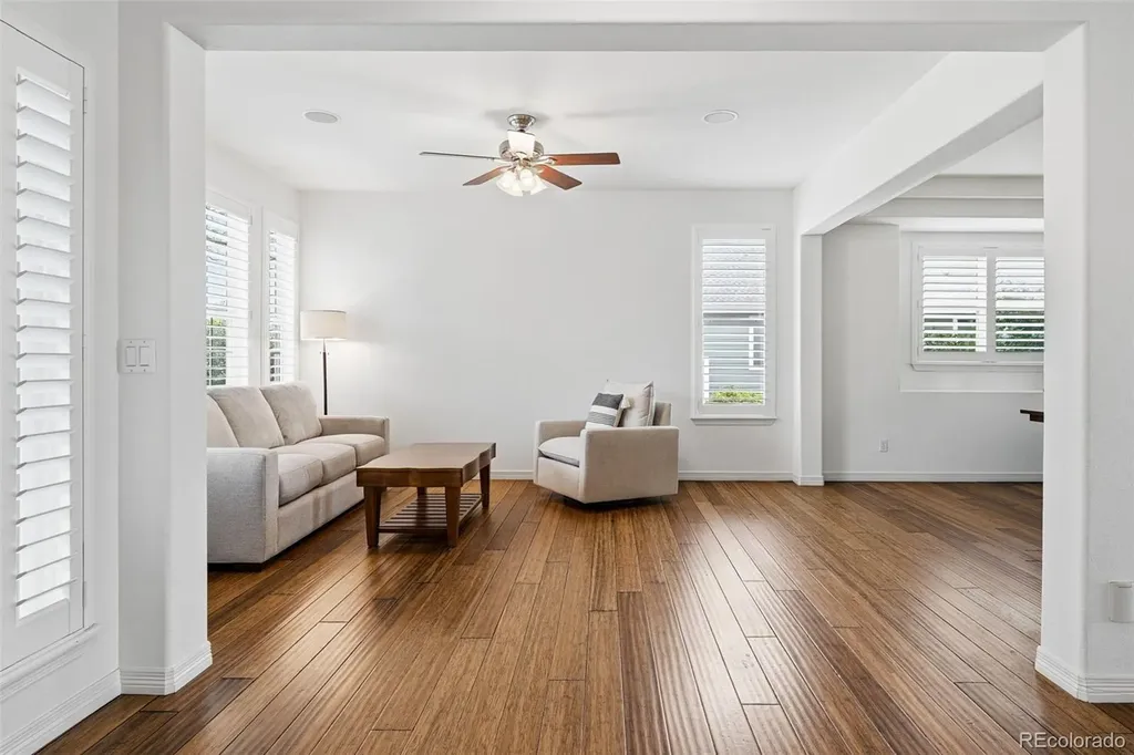 1744 Edgewater Place Longmont CO 80504