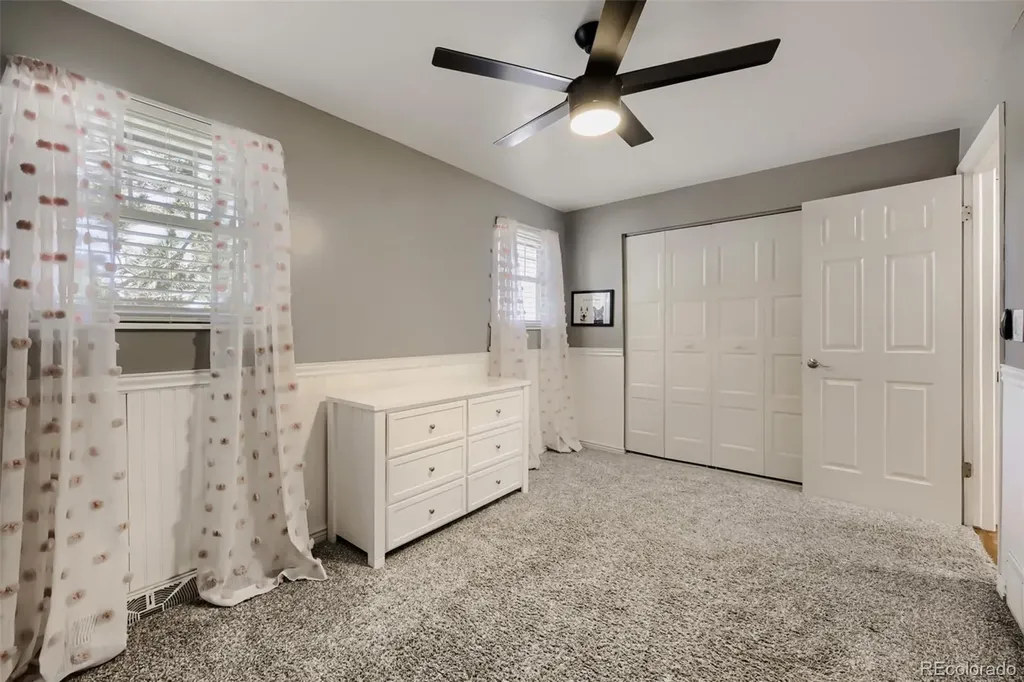 6221 S Ash Circle W Centennial CO 80121