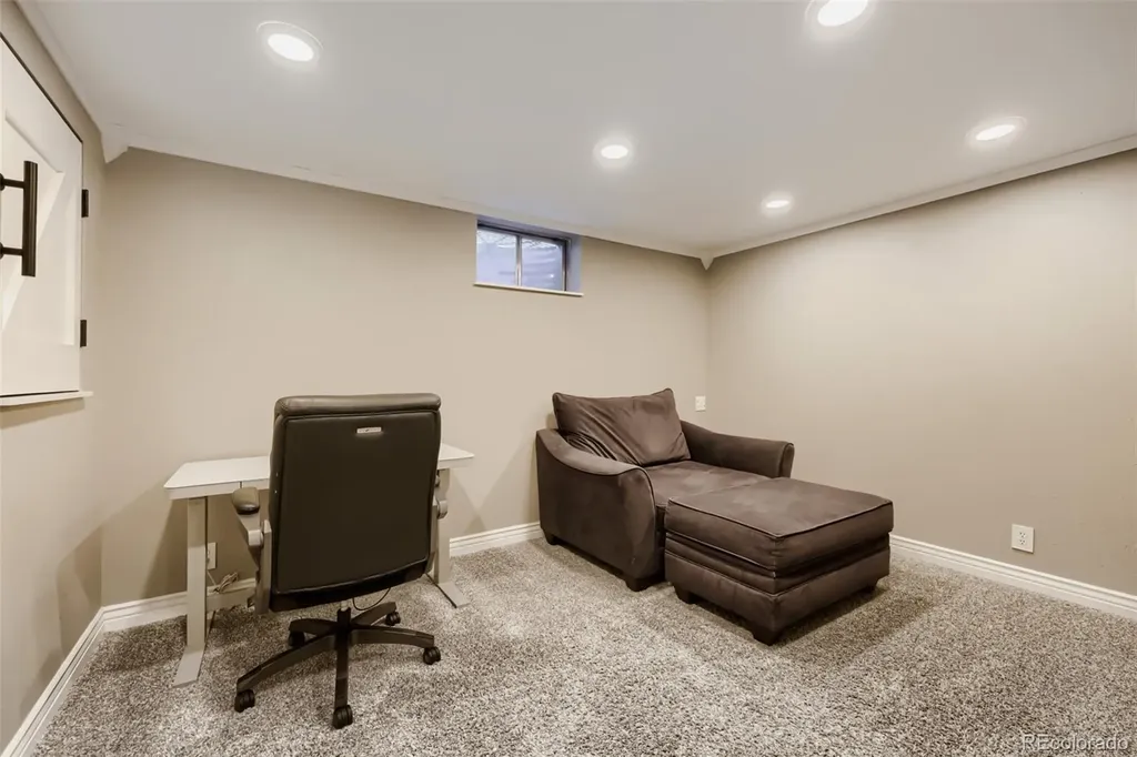 6221 S Ash Circle W Centennial CO 80121