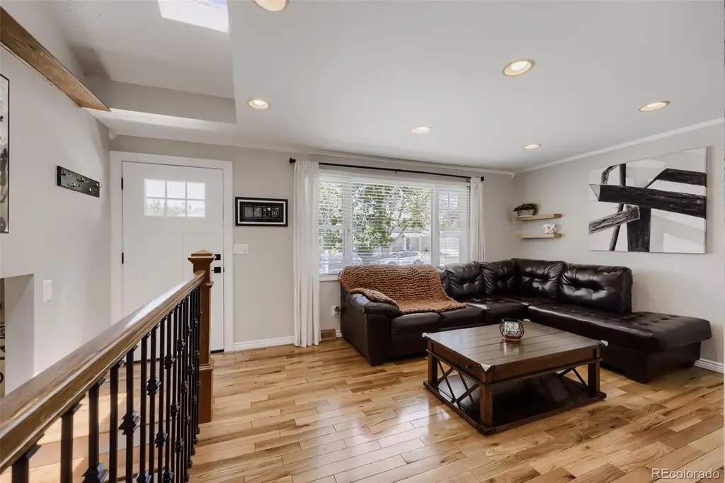 6221 S Ash Circle W Centennial CO 80121