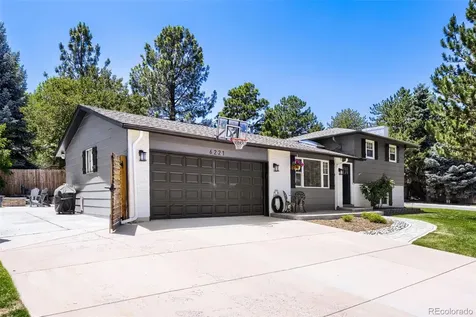 6221 S Ash Circle W Centennial CO 80121