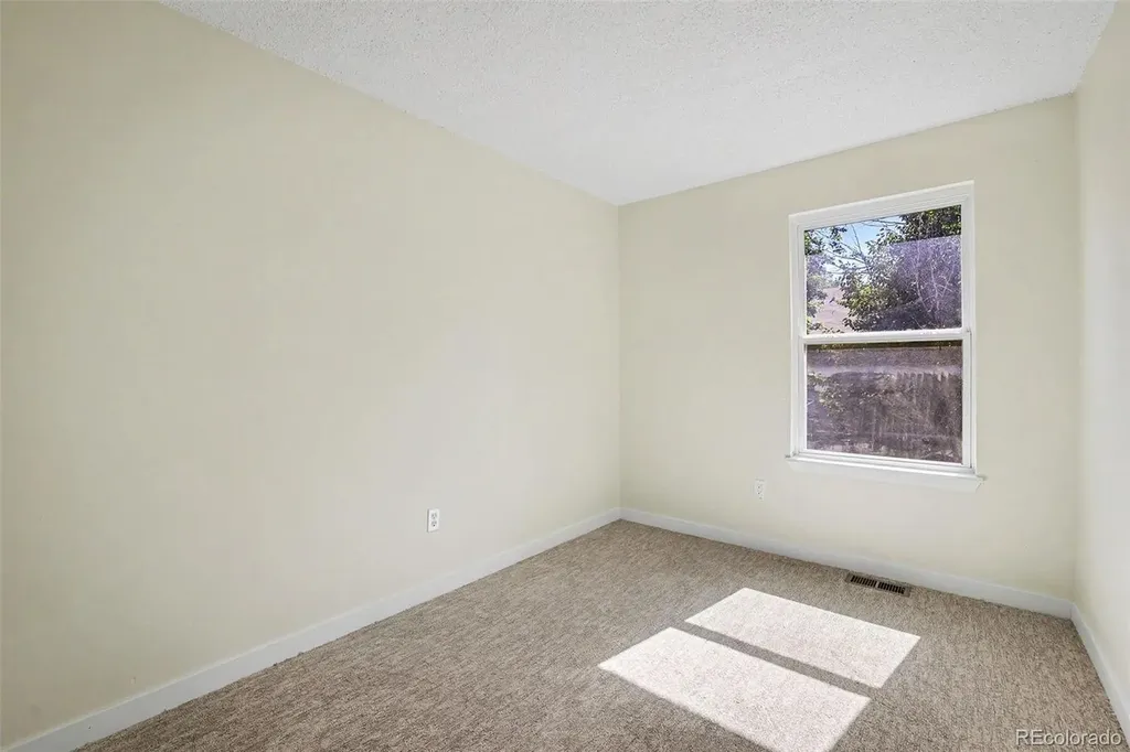 8124 Washington Street Denver CO 80229