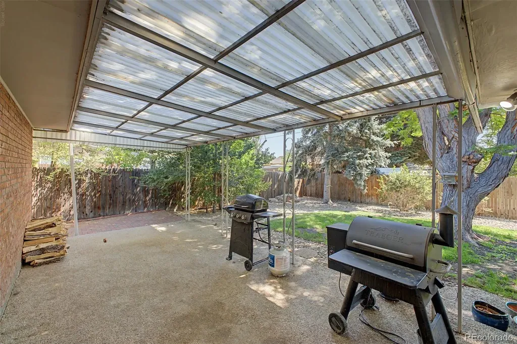 1786 S Cape Street Denver CO 80232