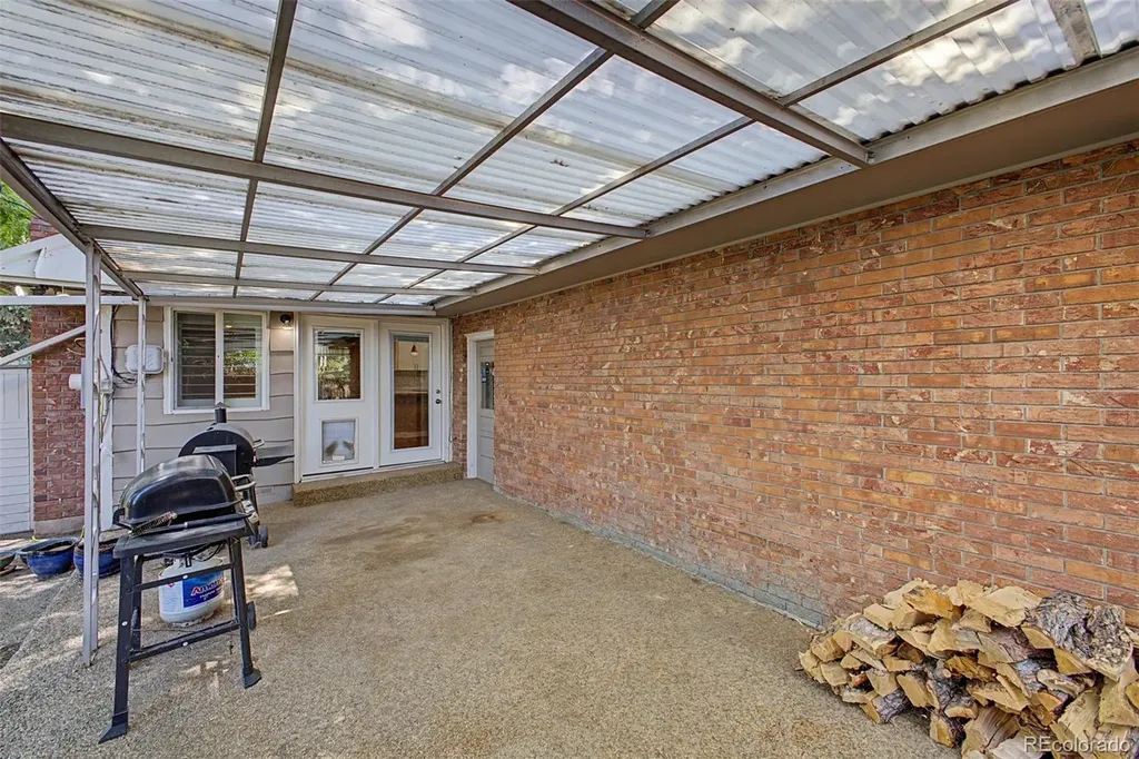 1786 S Cape Street Denver CO 80232