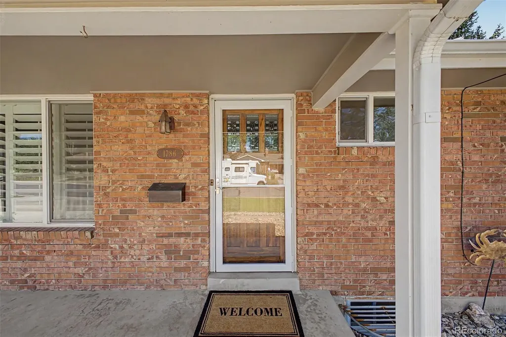 1786 S Cape Street Denver CO 80232