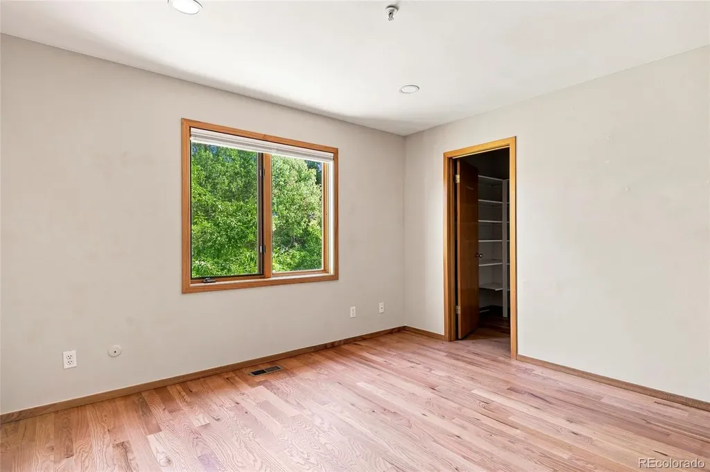 2962 Kalmia Avenue Boulder CO 80301