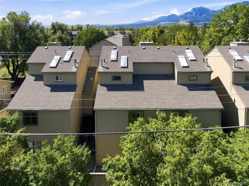 2962 Kalmia Avenue Boulder CO 80301