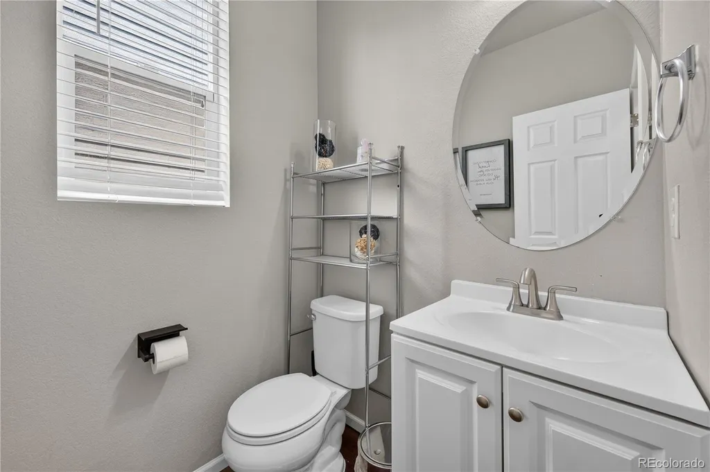 15803 E Warner Drive Denver CO 80239