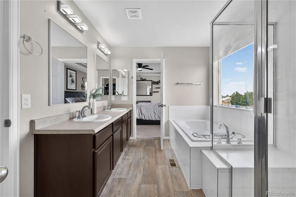 15803 E Warner Drive Denver CO 80239